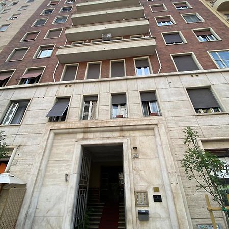 Appartamento Di Simona A Due Passi Da San Pietro Rom Exterior foto